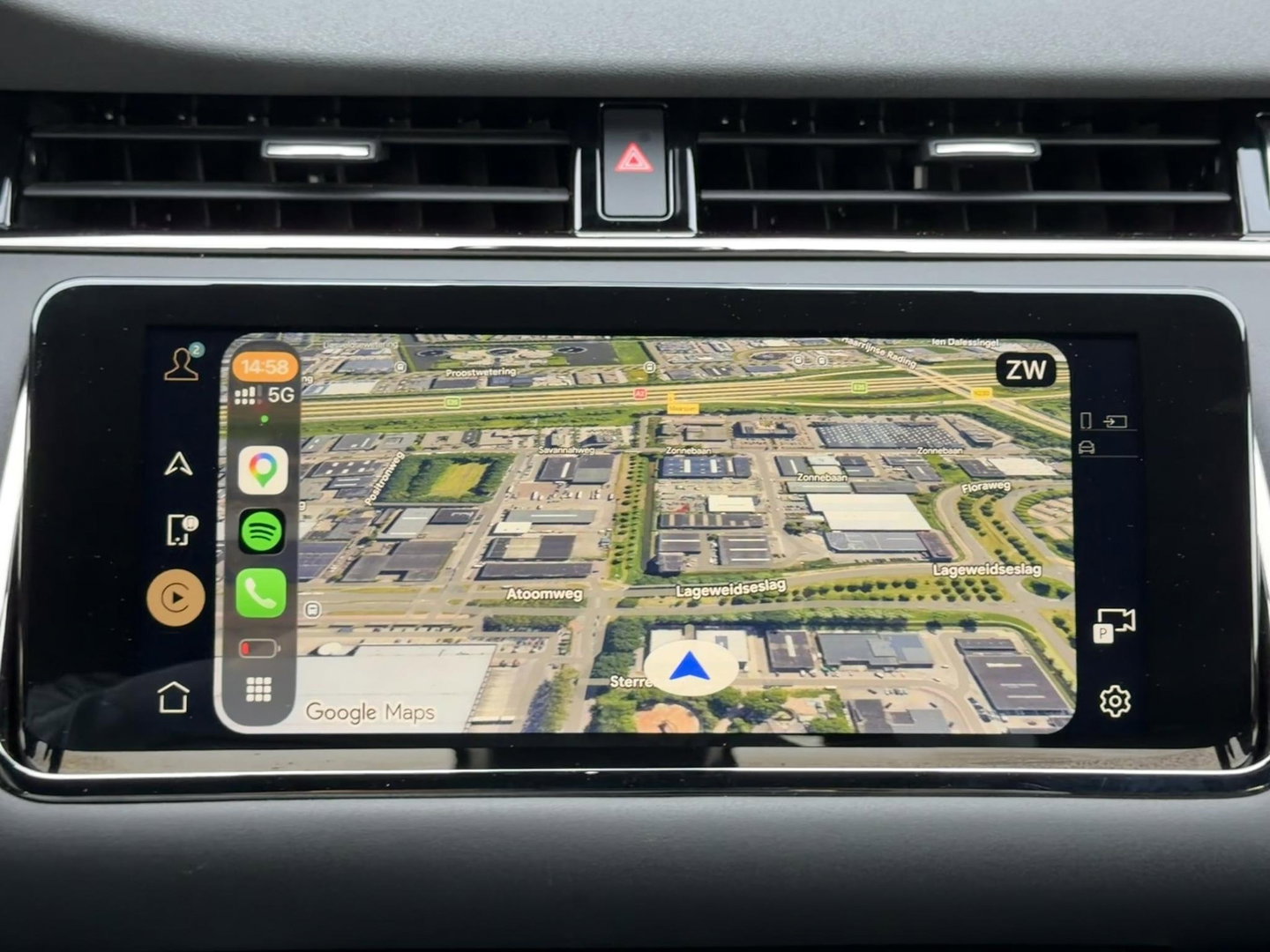 Land Rover Range Rover Evoque 1.5 P300e AWD R-Dynamic SE Black Style|Schuif/kanteldak|Meridian|Winterpakket|Trekhaak