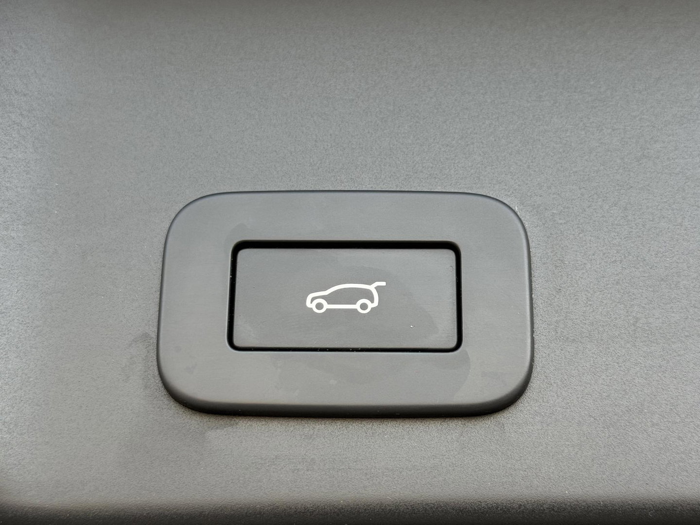 Land Rover Range Rover Evoque 1.5 P300e AWD R-Dynamic SE Black Style|Schuif/kanteldak|Meridian|Winterpakket|Trekhaak