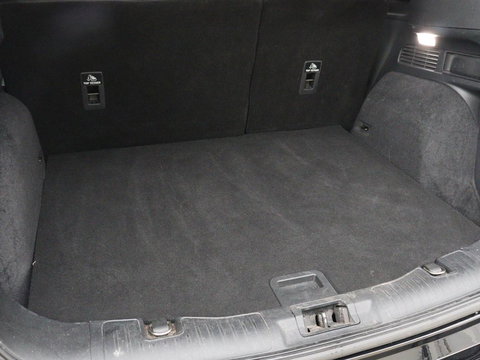 Ford Kuga 2.5 PHEV Vignale | Leder | Head-Up | Stoelverwarming | 360 Camera | Adaptive cruise | Carplay | Achterbankverwarming | 18'' | Navigatie | Full LED | B&O Sound | Park Assist | Keyless | Digital Cockpit | Plug In