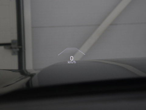 Ford Kuga 2.5 PHEV Vignale | Leder | Head-Up | Stoelverwarming | 360 Camera | Adaptive cruise | Carplay | Achterbankverwarming | 18'' | Navigatie | Full LED | B&O Sound | Park Assist | Keyless | Digital Cockpit | Plug In