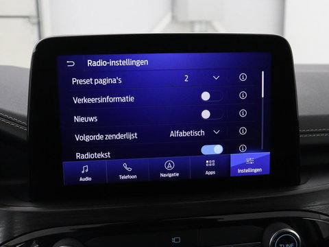 Ford Kuga 2.5 PHEV Vignale | Leder | Head-Up | Stoelverwarming | 360 Camera | Adaptive cruise | Carplay | Achterbankverwarming | 18'' | Navigatie | Full LED | B&O Sound | Park Assist | Keyless | Digital Cockpit | Plug In