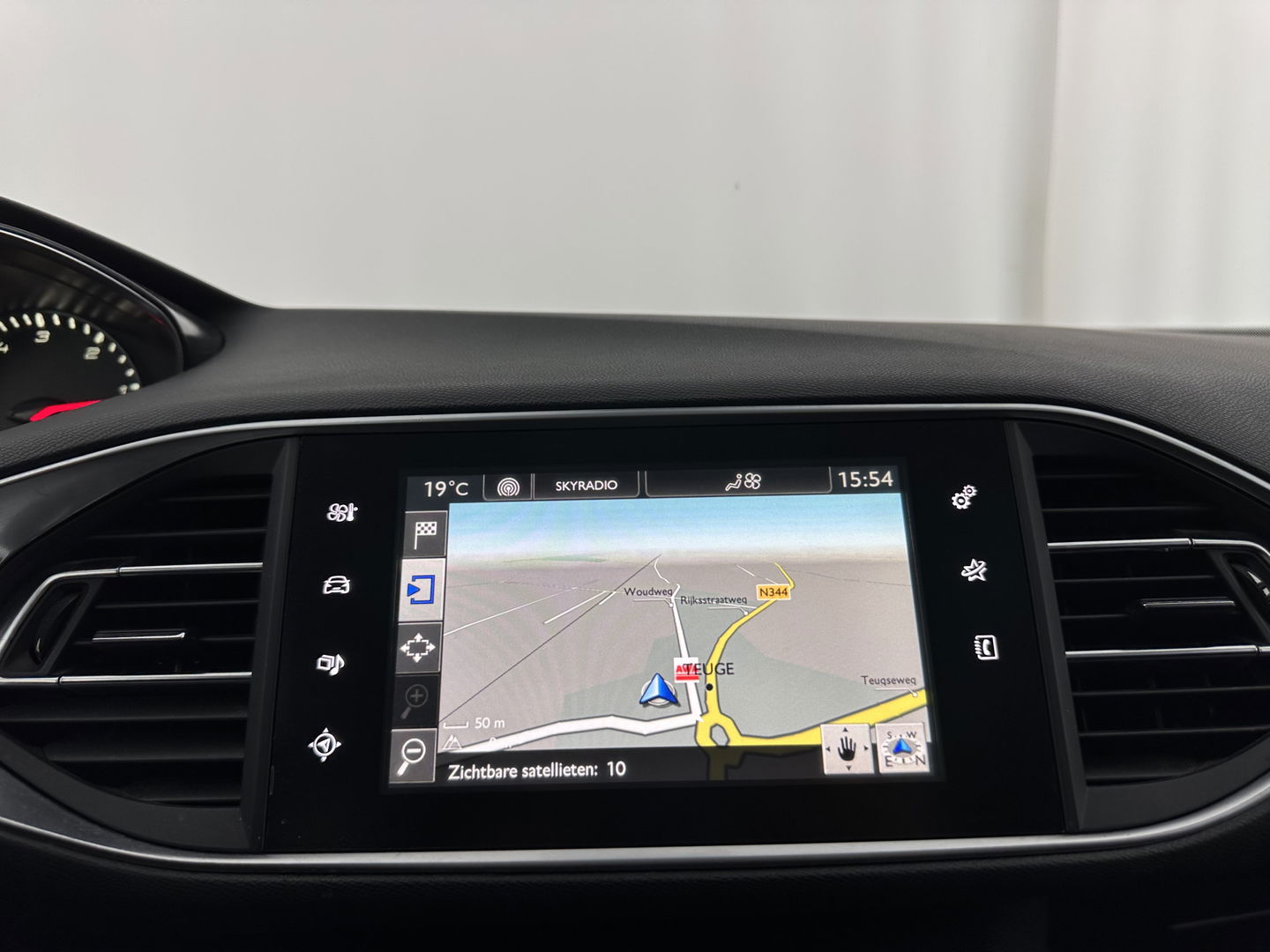 Peugeot 308 SW 1.6 BlueHDI Blue Lease Limited *PANO | NAVI-FULLMAP | CAMERA | COMFORTSEATS | ECC | PDC | CRUISE | TOWBAR*