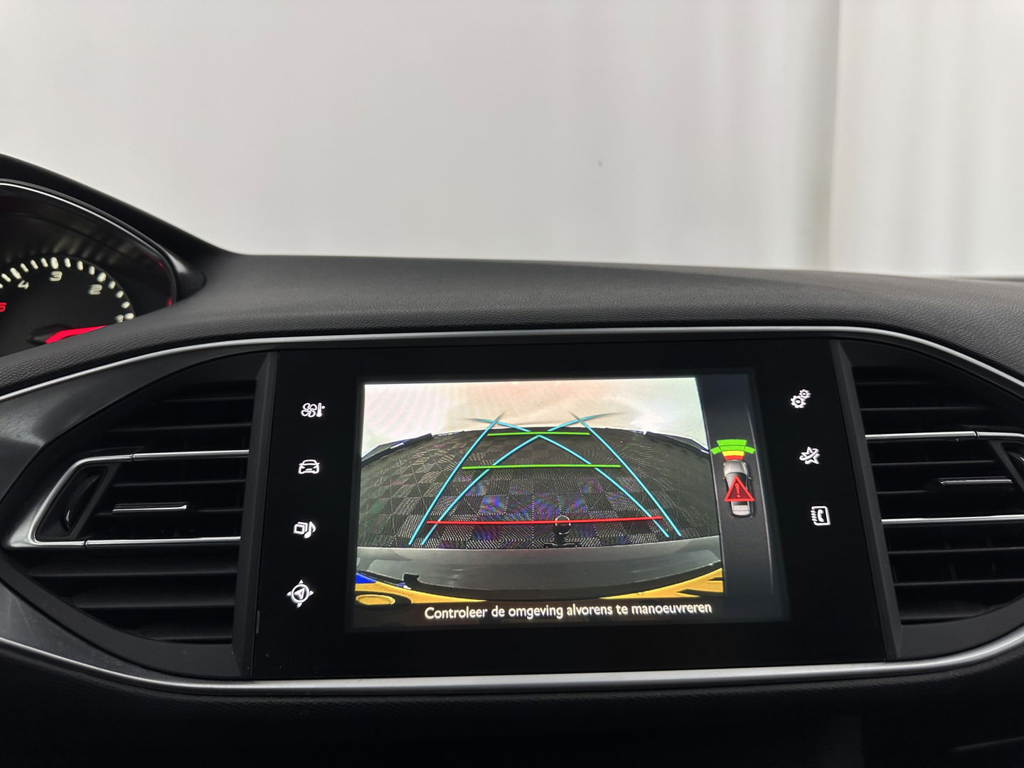 Peugeot 308 SW 1.6 BlueHDI Blue Lease Limited *PANO | NAVI-FULLMAP | CAMERA | COMFORTSEATS | ECC | PDC | CRUISE | TOWBAR*