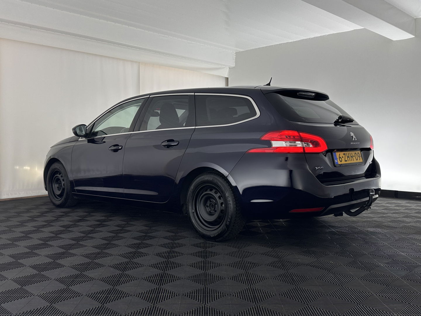 Peugeot 308 SW 1.6 BlueHDI Blue Lease Limited *PANO | NAVI-FULLMAP | CAMERA | COMFORTSEATS | ECC | PDC | CRUISE | TOWBAR*