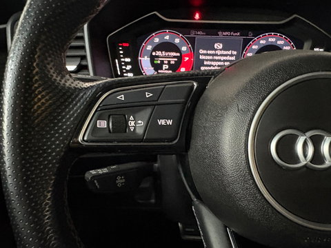 Audi A1 Sportback 30 TFSI S edition Keyless*Lane-assist