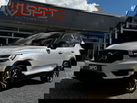 Volvo XC40 - 2.0 B4 Plus Black Edition|Pano|Led|20''|ACC|