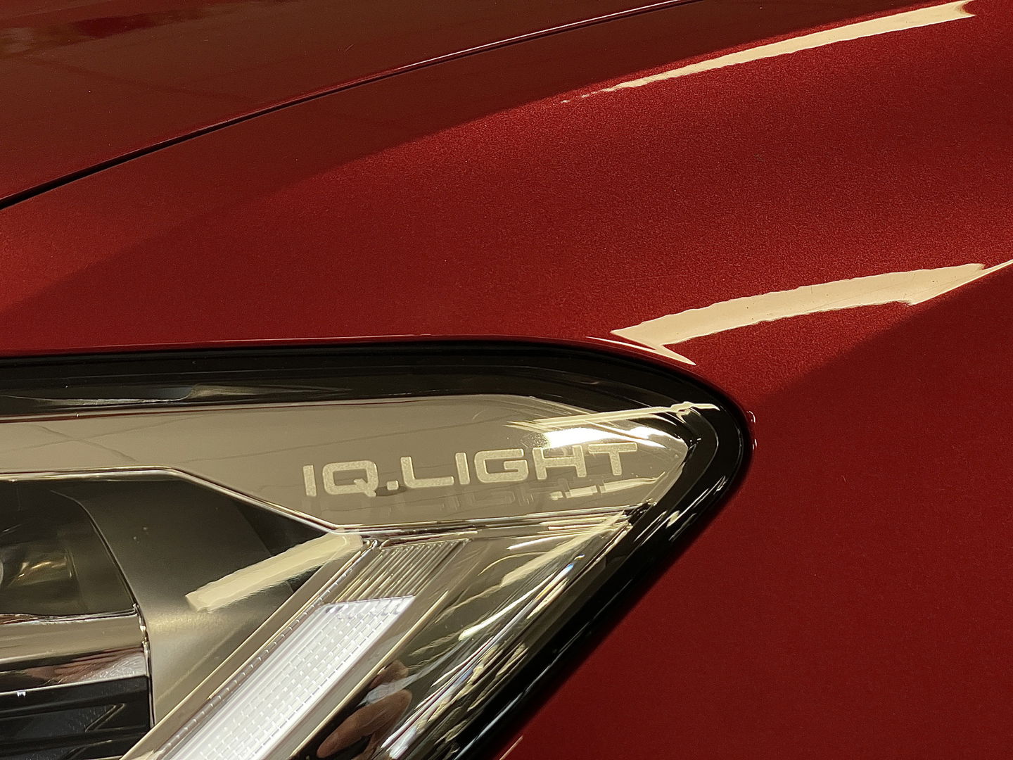 Volkswagen T-Roc Cabrio 1.5 TSI R-Line | Apple Carplay | Android Auto | Stuurverwarming | Stoelverwarming | Camera | Adaptieve Cruise Control | Lane Assist | Dodehoeksensor | DAB |