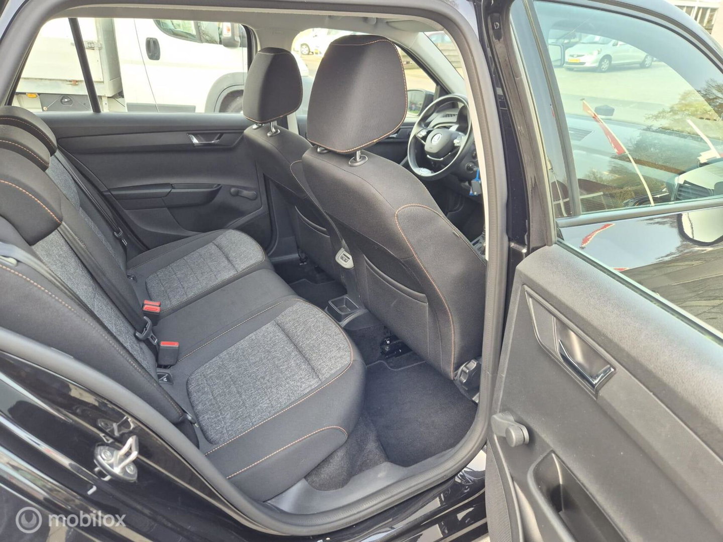Škoda Fabia Combi 1.0 TSI Business Edition, Navi, Carplay