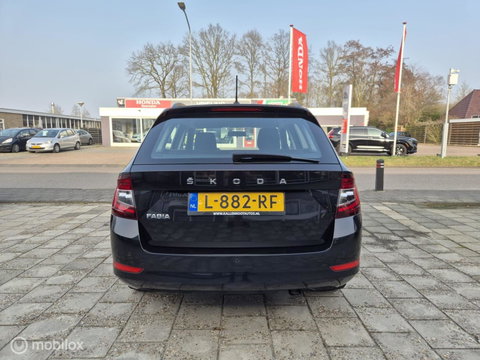 Škoda Fabia Combi 1.0 TSI Business Edition, Navi, Carplay