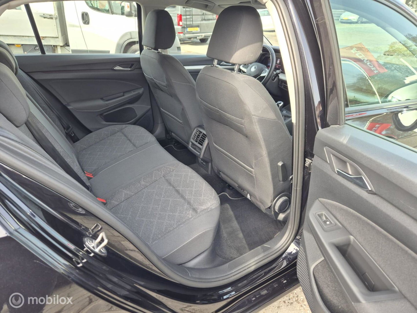 Volkswagen Golf 1.0 TSI Life, 1 Eigenaar, Dealer onderhouden!