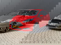 Ford Fiesta - 1.6 ST2/Recaro/Cruise/Camera/Led/sony/183pk! 1.6 ST2