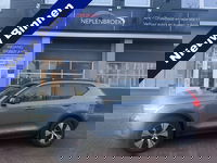 Volvo XC40 - 1.5 T4 Plug-in hybrid Plus Dark Dark Bj 2022 Trekhaak Km 56.000 | Facelift | Leder | 18" LMV