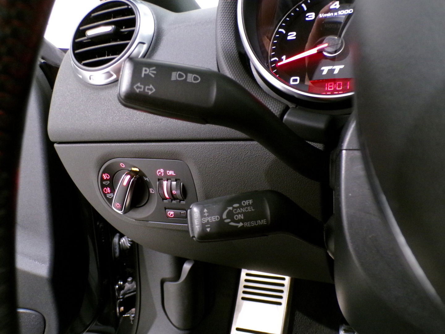 Audi TT Roadster 2.0 TFSI S-Line Cognac-Leer Stoelverwarming Garantie 19"Velgen Bluetooth Xenon DAB Parkeersensoren Cruise-control