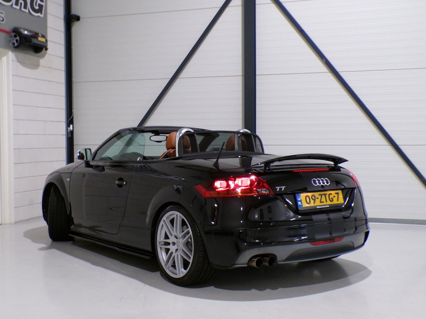 Audi TT Roadster 2.0 TFSI S-Line Cognac-Leer Stoelverwarming Garantie 19"Velgen Bluetooth Xenon DAB Parkeersensoren Cruise-control