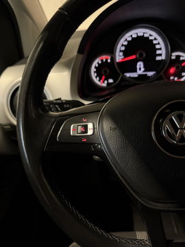 Volkswagen up! 1.0 BMT high up! Clima Cruise Stoelverwarming
