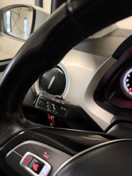 Volkswagen up! 1.0 BMT high up! Clima Cruise Stoelverwarming