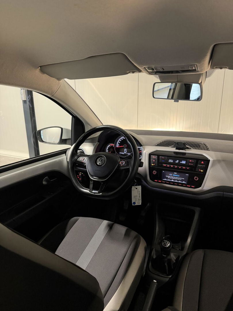 Volkswagen up! 1.0 BMT high up! Clima Cruise Stoelverwarming