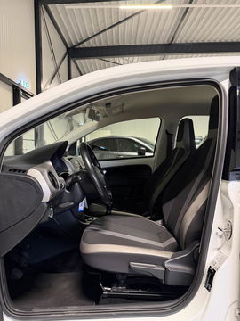 Volkswagen up! 1.0 BMT high up! Clima Cruise Stoelverwarming