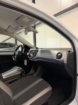 Volkswagen up! 1.0 BMT high up! Clima Cruise Stoelverwarming