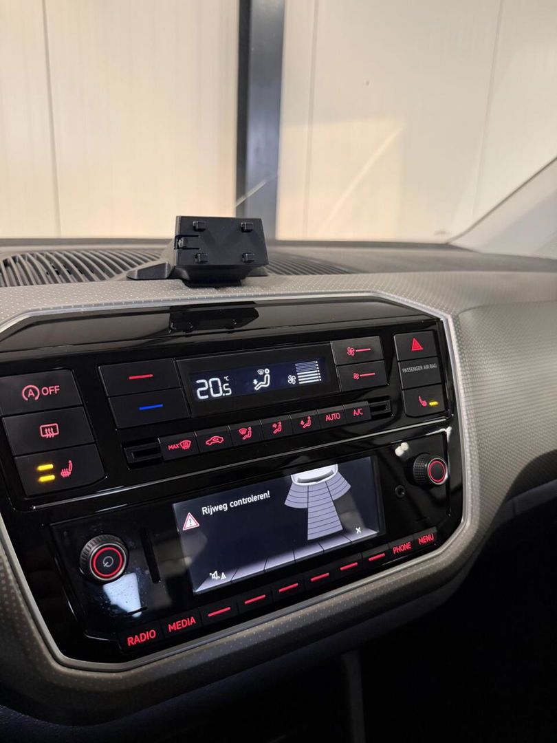 Volkswagen up! 1.0 BMT high up! Clima Cruise Stoelverwarming