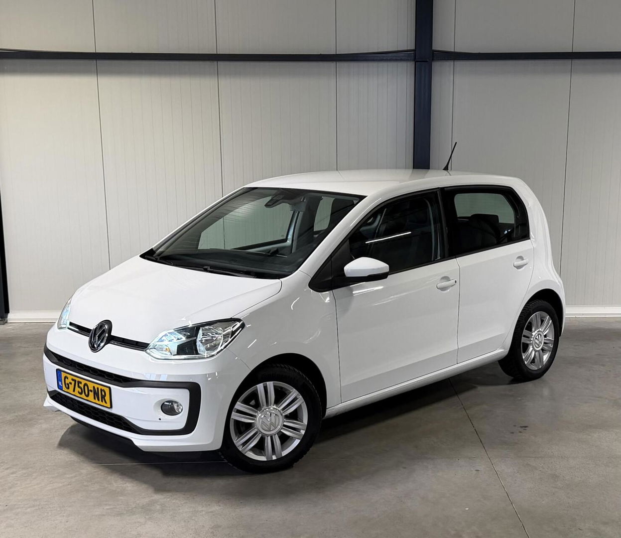 Volkswagen up! 1.0 BMT high up! Clima Cruise Stoelverwarming