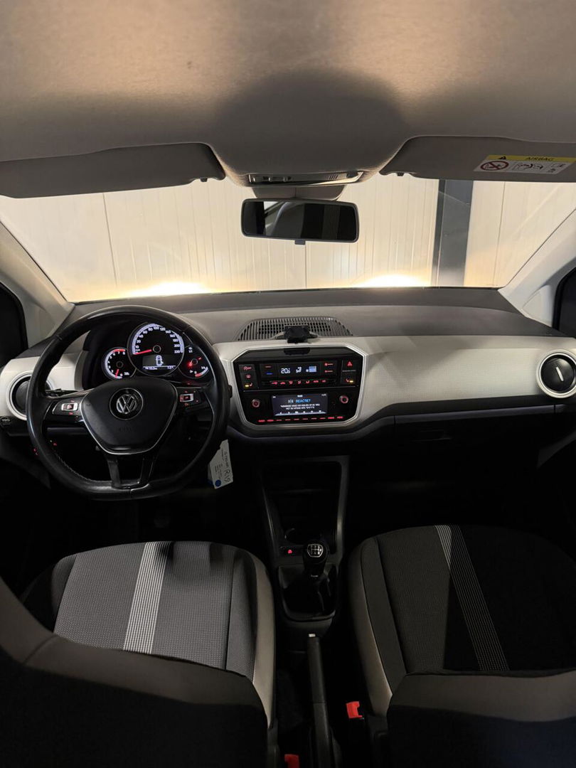 Volkswagen up! 1.0 BMT high up! Clima Cruise Stoelverwarming