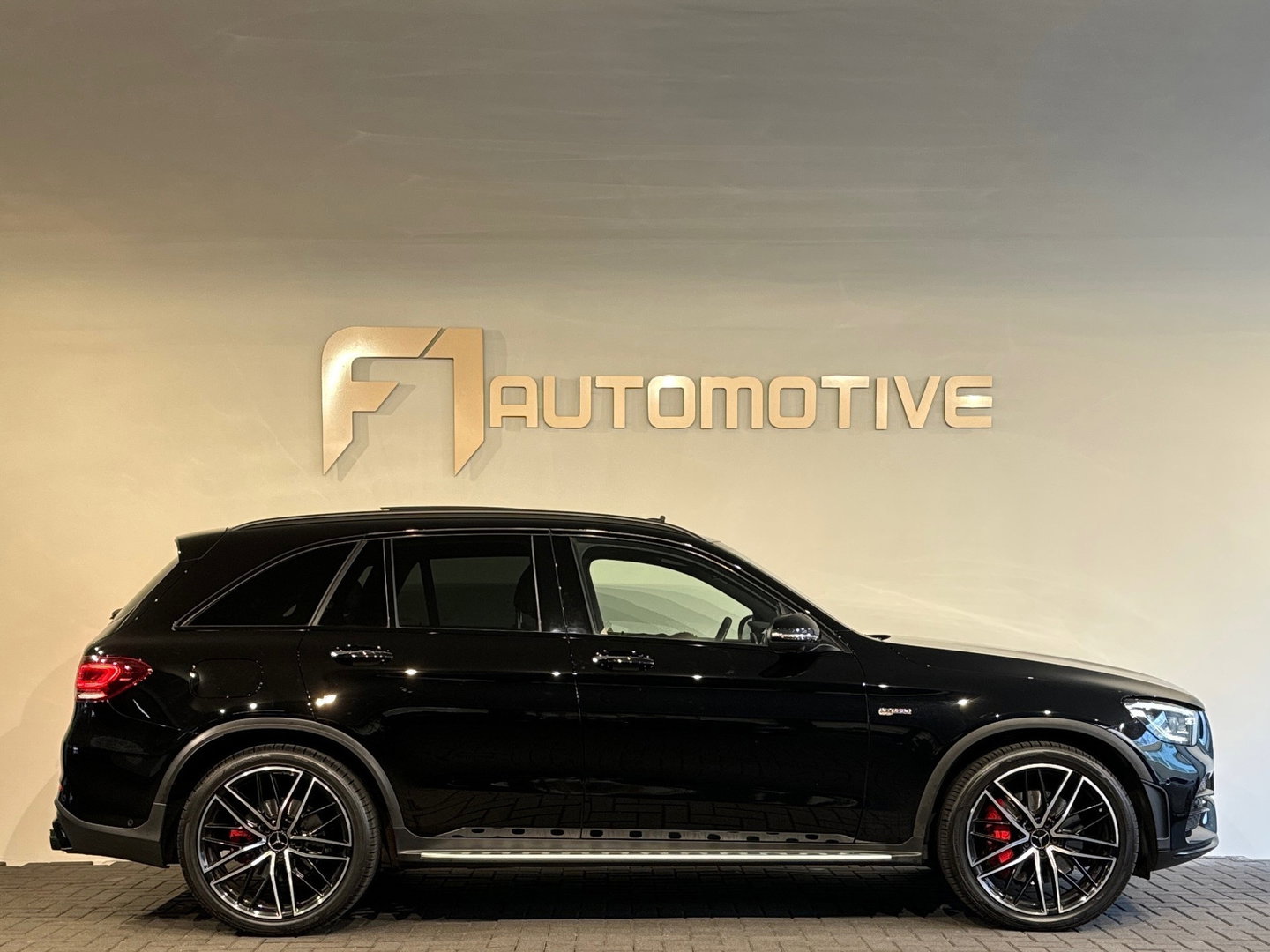 Mercedes-Benz GLC AMG 43 4M Premium+ Pano|HuD|Burmester