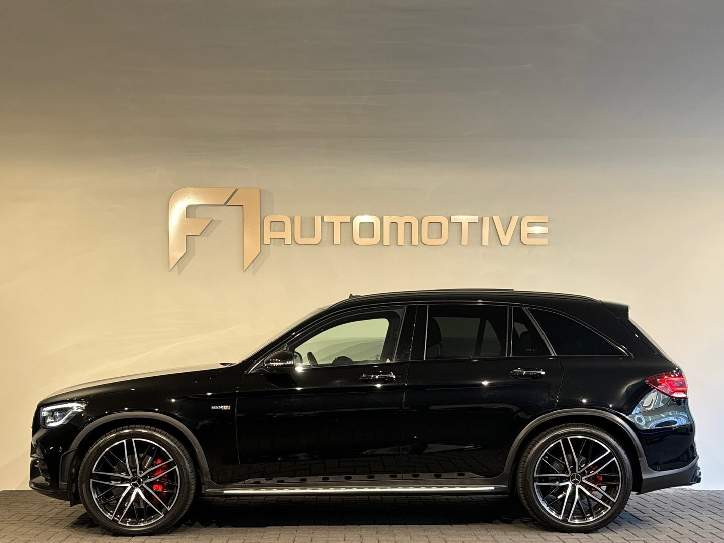 Mercedes-Benz GLC AMG 43 4M Premium+ Pano|HuD|Burmester
