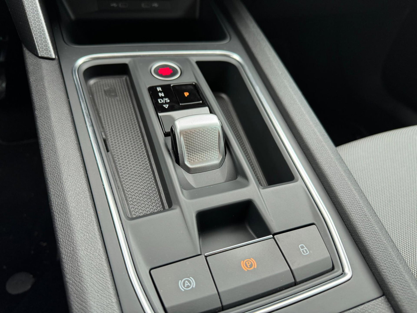 SEAT Leon 1.0 eTSI Style DSG 110 PK Led Camera Stoelverw. Navigatie