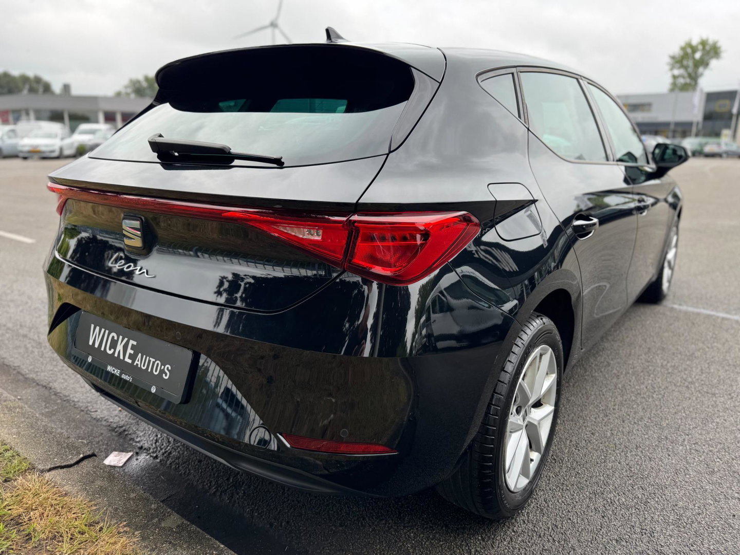 SEAT Leon 1.0 eTSI Style DSG 110 PK Led Camera Stoelverw. Navigatie