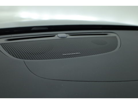 Volvo V60 2.0 T6 Plug-in hybrid AWD Ultra Dark | Pano-dak | Head-up | 360 camera | Leer | Stoel + stuurverw. | Gelamineerd glas |