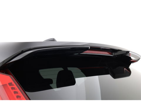 Volvo XC40 2.0 T4 R-Design | Pano | Trekhaak | Lava- interieur | 20 inch | H&K Audio| ACC | Standkachel |