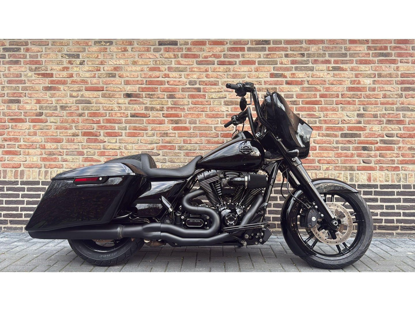 Harley Davidson 103 FLHXS Street Glide Special Streetglide CVO Blackout