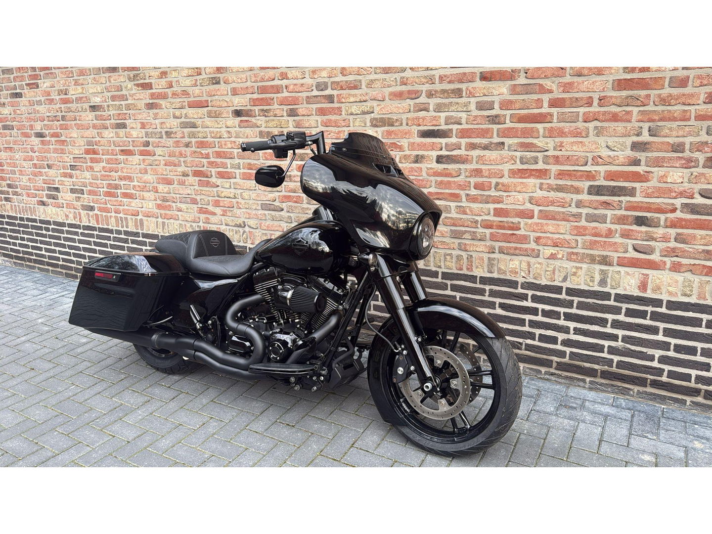Harley Davidson 103 FLHXS Street Glide Special Streetglide CVO Blackout