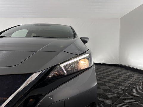 Nissan Leaf N-Connecta 40 kWh {SOH-90%} Aut. *HEATPUMP | ADAPTIVE-CRUISE | NAVI-FULLMAP | TOPVIEW | KEYLESS | BLINDSPOT |  DIGI-COCKPIT | HEATED-COMFORTSEATS | DAB | PRIVACYGLASS | ECC | PDC | CARPLAY | 17"ALU*