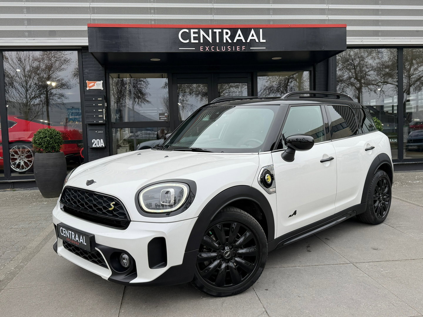 MINI Countryman 1.5 Cooper S E ALL4 Classic Leder|Carplay|NL-Auto|ACC|Memory|Camera