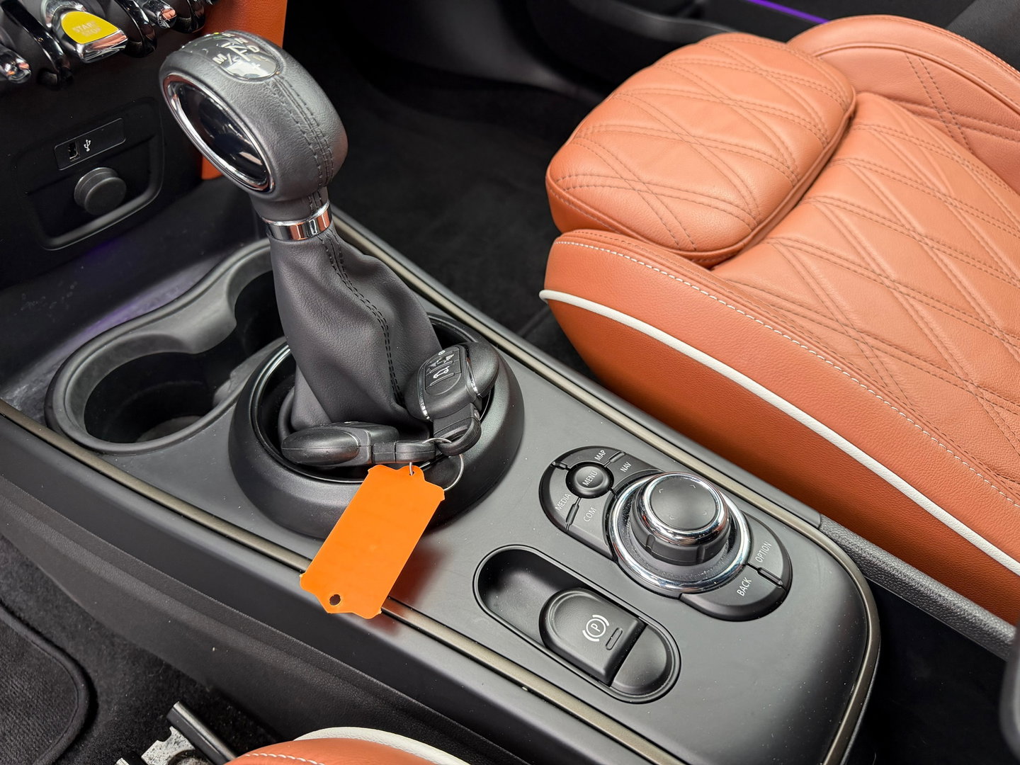 MINI Countryman 1.5 Cooper S E ALL4 Classic Leder|Carplay|NL-Auto|ACC|Memory|Camera