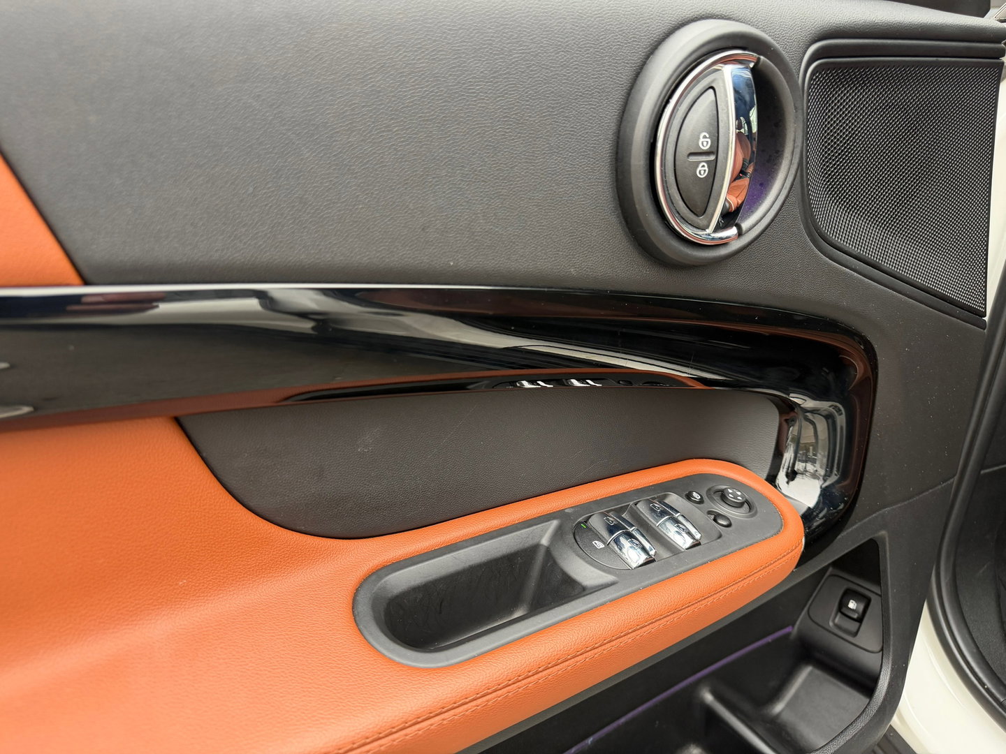 MINI Countryman 1.5 Cooper S E ALL4 Classic Leder|Carplay|NL-Auto|ACC|Memory|Camera