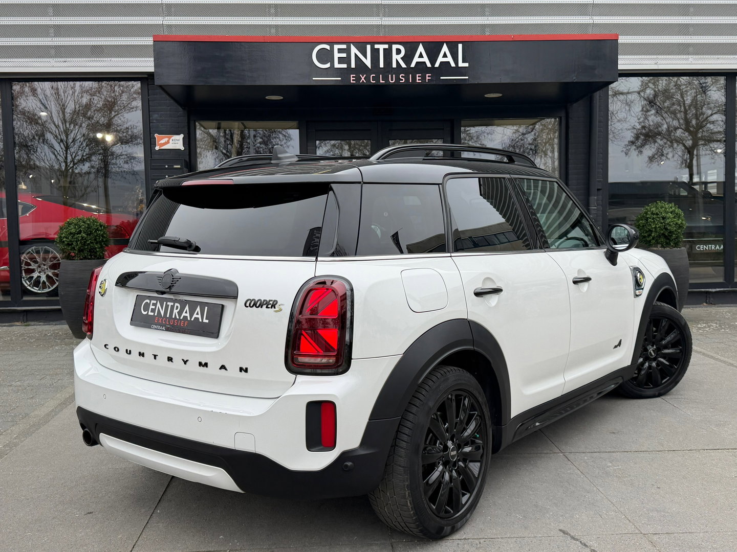 MINI Countryman 1.5 Cooper S E ALL4 Classic Leder|Carplay|NL-Auto|ACC|Memory|Camera