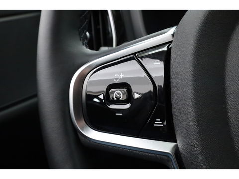 Volvo V60 2.0 T6 Plug-in hybrid AWD Plus Dark | Leer | Stoel + stuuverwarming | Camera |