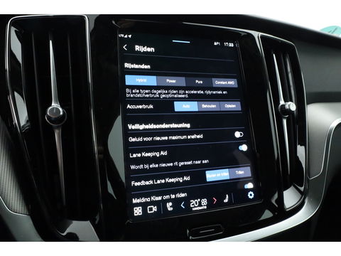 Volvo V60 2.0 T6 Plug-in hybrid AWD Plus Dark | Leer | Stoel + stuuverwarming | Camera |