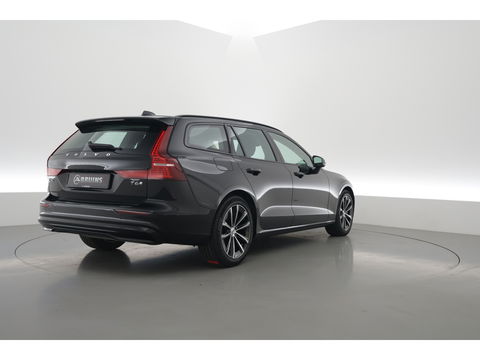 Volvo V60 2.0 T6 Plug-in hybrid AWD Plus Dark | Leer | Stoel + stuuverwarming | Camera |