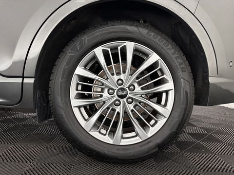 Ford Kuga 2.5 PHEV Vignale (Plug-In) (INCL-BTW) Aut. *HEAD-UP | LEATHER | DIGI-COCKPIT | FULL-LED | KEYLESS | DAB | CARPLAY | NAVI-FULLMAP | MEMORY-PACK | HEATED-COMFORTSEATS | PRIVACYGLASS | TOWBAR | 18''ALU*