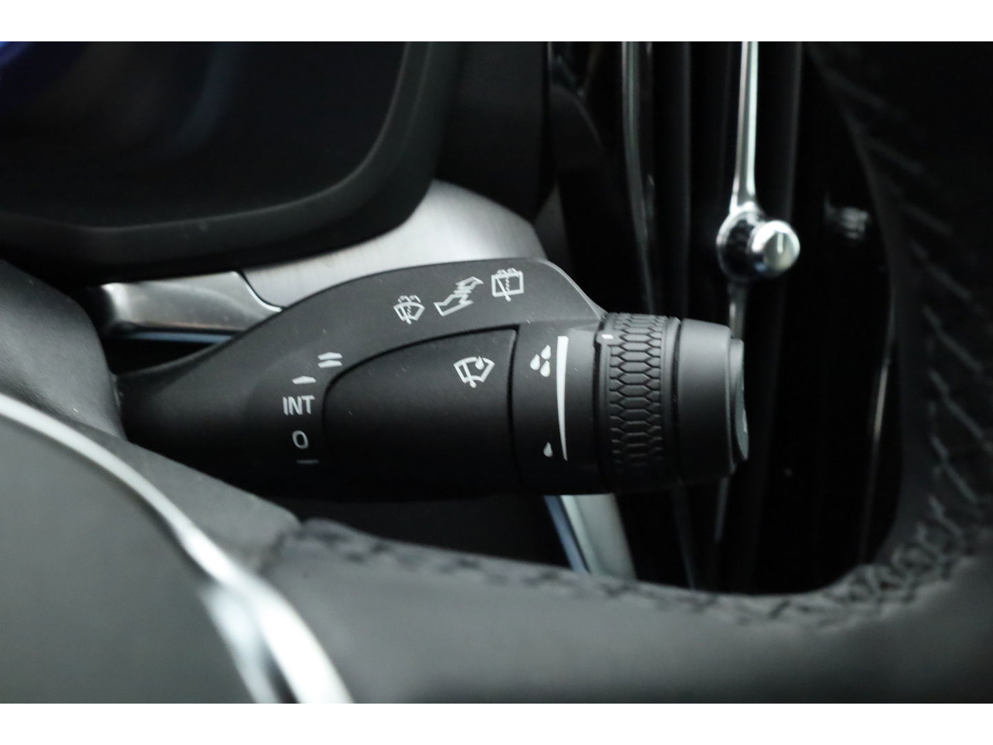 Volvo V60 2.0 T6 Plug-in hybrid AWD Core Bright H&K Audio | ACC | Blis | 360 camera | Stoel + stuurverw. | Lighting Pack |