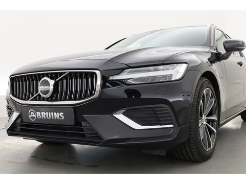 Volvo V60 2.0 T6 Plug-in hybrid AWD Core Bright H&K Audio | ACC | Blis | 360 camera | Stoel + stuurverw. | Lighting Pack |