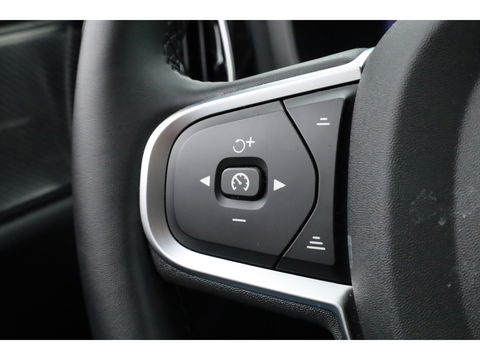 Volvo V60 2.0 T6 Plug-in hybrid AWD Core Bright H&K Audio | ACC | Blis | 360 camera | Stoel + stuurverw. | Lighting Pack |