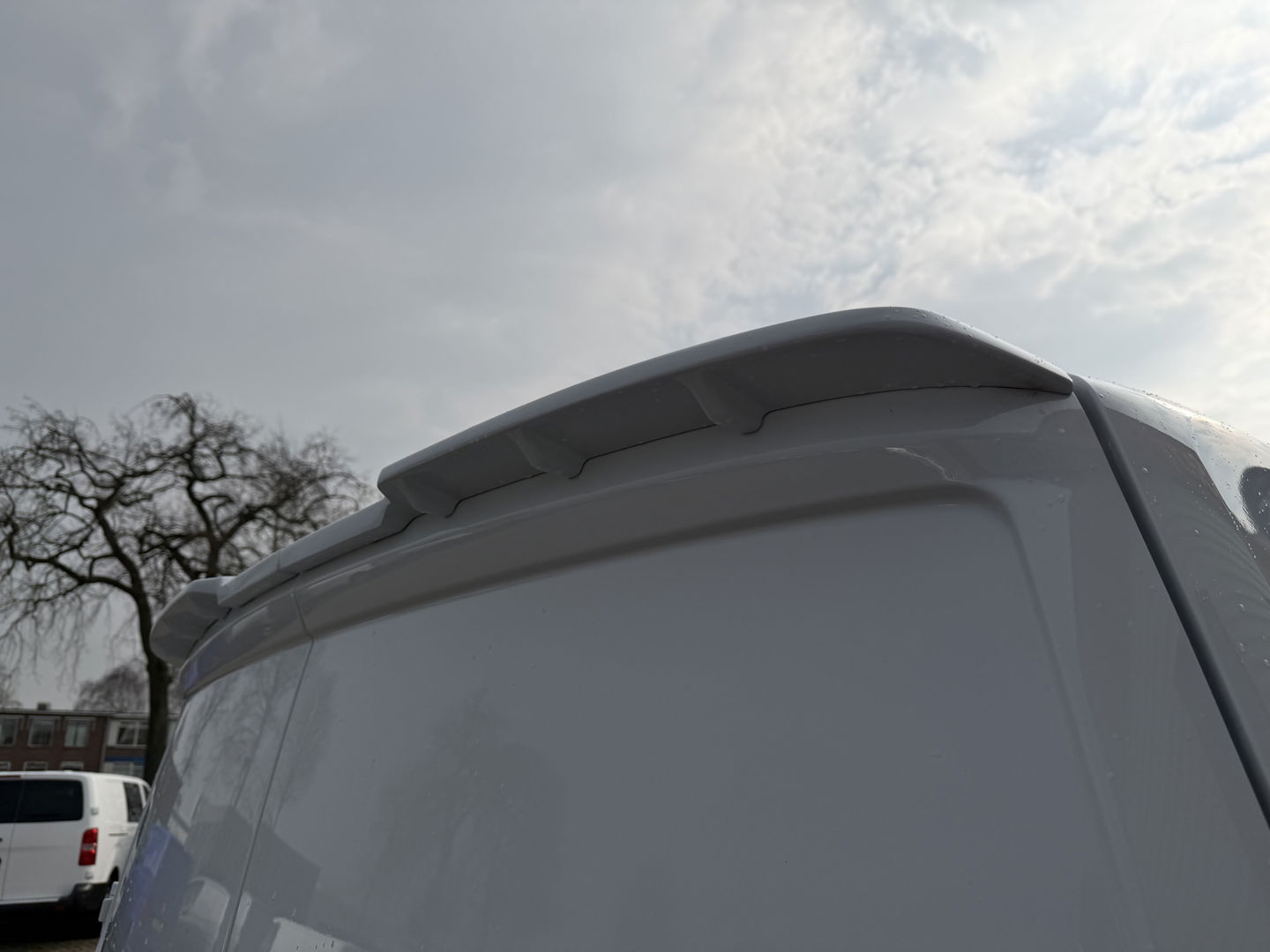 Ford Transit Custom 320 2.0 TDCI L2H1 Trend originele Ford DC 5 persoons / vaste prijs rijklaar € 40.950 ex btw / lease vanaf € 668 / dubbel schuifdeur / isofix / euro 6 diesel / NIEUW bpm vrij / vol opties !