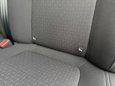 Ford Transit Custom 320 2.0 TDCI L2H1 Trend originele Ford DC 5 persoons / vaste prijs rijklaar € 40.950 ex btw / lease vanaf € 668 / dubbel schuifdeur / isofix / euro 6 diesel / NIEUW bpm vrij / vol opties !