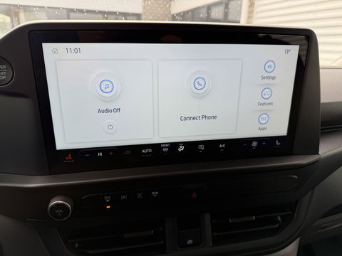 Ford Transit Custom 320 2.0 TDCI L2H1 Trend originele Ford DC 5 persoons / vaste prijs rijklaar € 40.950 ex btw / lease vanaf € 668 / dubbel schuifdeur / isofix / euro 6 diesel / NIEUW bpm vrij / vol opties !