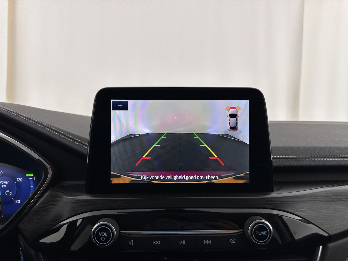 Ford Kuga 2.5 PHEV Vignale (Plug-In) (INCL-BTW) Aut. *LEATHER | DIGI-COCKPIT | FULL-LED | KEYLESS | CAMERA | DAB | CARPLAY | NAVI-FULLMAP | MEMORY-PACK | HEATED-COMFORTSEATS | PRIVACYGLASS | TOWBAR | LANE-ASSIST | 18''ALU*